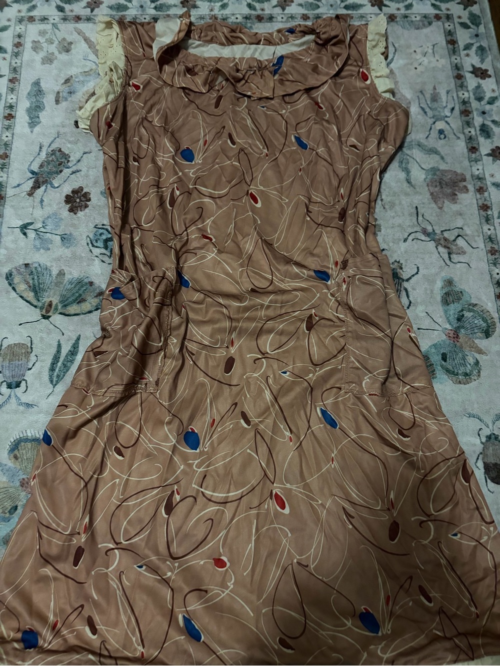 VTG 40s Cold Rayon Abstract Novelty Print Dress Eyelet Lace Trim